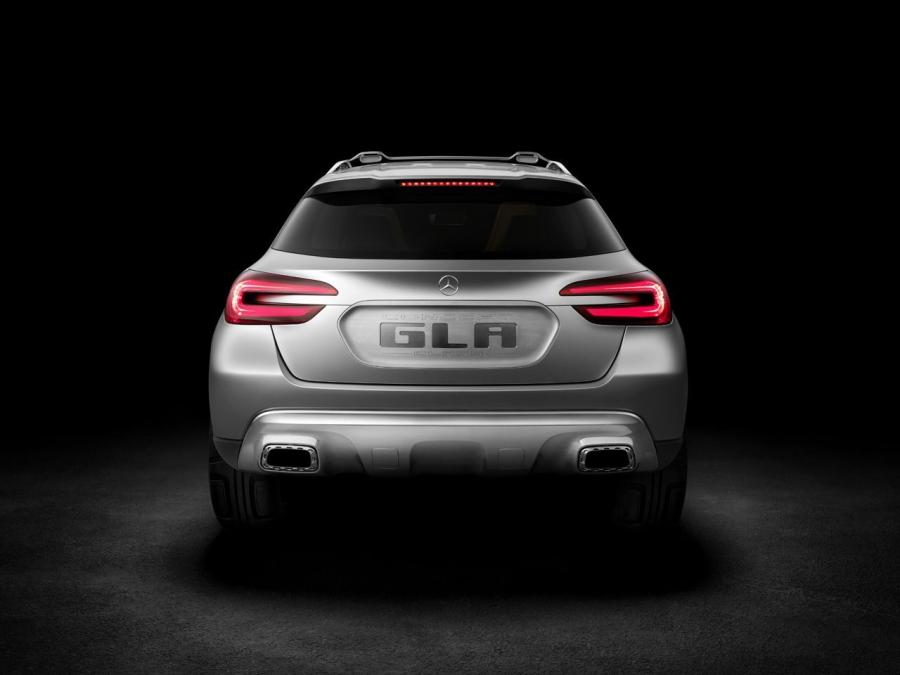  Mercedes-Benz GLA Concept 2013 года  (фото 15 из 42)